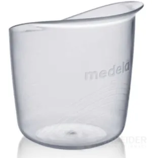 MEDELA BabyCup - téglik na krmenie (30 ml)