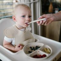 BABYONO Tanier silikónový s prísavkou - beige 6m+