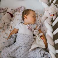 BABYONO Maznáčik s úchytom na cumlík Zajko Milly 0m+