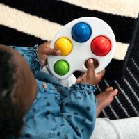 BABY EINSTEIN Hračka senzorická hrkálka a hryzačka bez BPA Outstanding Opus™ 3m+