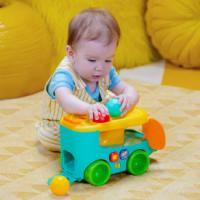 BRIGHT STARTS Autíčko vkladacie s loptičkami Pop & Roll Safari Bus™ 6m+