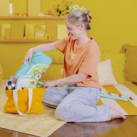 BRIGHT STARTS Deka na hranie s aktivitami Oball Grip & Kick™ 0m+