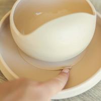 PETITE&MARS Miska silikónová s prísavkou TAKE&MATCH Desert Sand 6m+