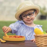 PETITE&MARS Tanier silikónový s prísavkou TAKE&MATCH Intense Ochre 6m+