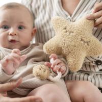 NATTOU Hračka hudobná Teddy hviezdička 25 cm, 0m+