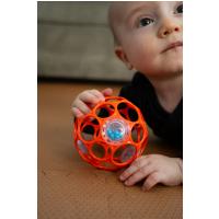 OBALL Hračka Oball RATTLE 10 cm 0m+ orange + 50 ml Aquaint
