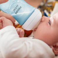 AVENT FĽAŠA Natural Response 260 ml