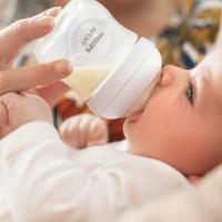 AVENT FĽAŠA Natural Response 125 ml
