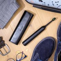 VITAMMY SYMPHONY Sonická zubná kefka s elegantným púzdrom, modrá + čierne púzdro