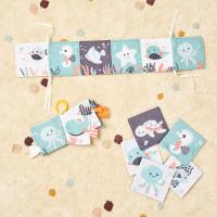 Miniland Kontrastná senzorická knižka – More