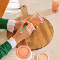 Miniland Valencia Hermeticky uzatvárateľné nádoby na potraviny s lyžičkami, 12x250 ml