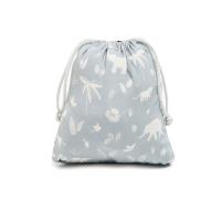 Baby to love BabyToLove Ultra kompaktná látková stolička s navlečením na opierku – Green Tropic