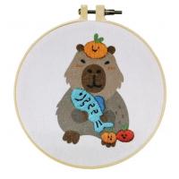 WOW BOX Kreatívna sada Vyšívanie - Kapibara obeduje