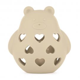 PETITE&MARS Hračka silikónová s hrkálkou Bear Basil Desert Sand 0m+