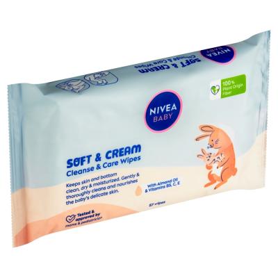 NIVEA Baby Soft &amp; Cream Čistiace a ošetrujúce obrúsky 57 ks