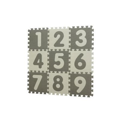 BABYDAN Hracia podložka Puzzle Grey s Číslami 90 x 90 cm